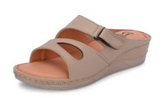 Karaddi Women’s Flats Sandal | Platform Heels Soft Cushion Ortho Sandals For Ladies Fashion| Comfort Open Toe Sandal Color Off White Size 5 uk/ind