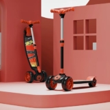 Cockatoo Rocket Racer LED Scooter for Kids